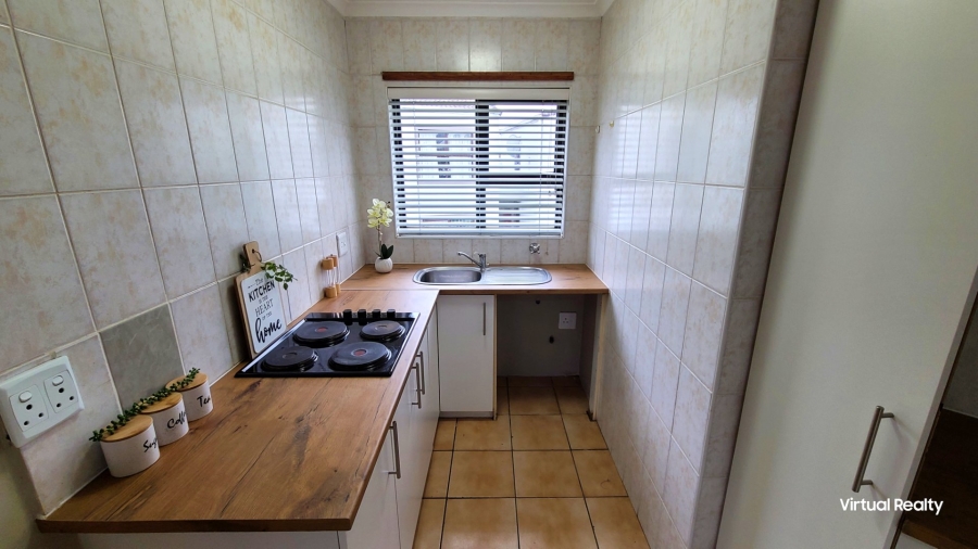 To Let 2 Bedroom Property for Rent in Parow North Western Cape